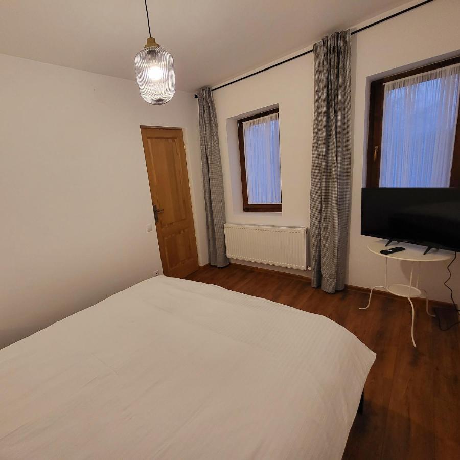 Old Town Apartament Leilighet Targoviste Eksteriør bilde