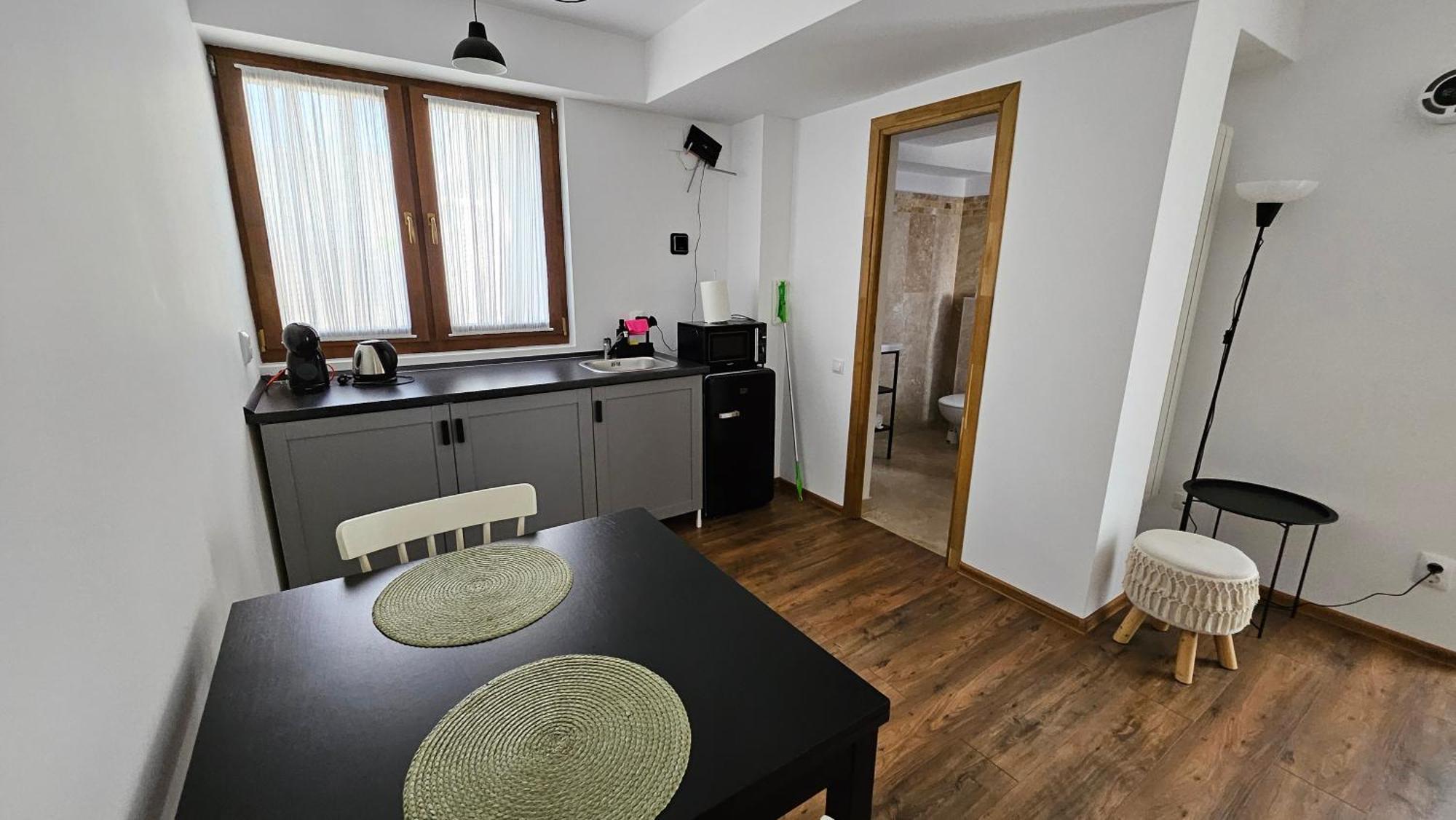 Old Town Apartament Leilighet Targoviste Eksteriør bilde